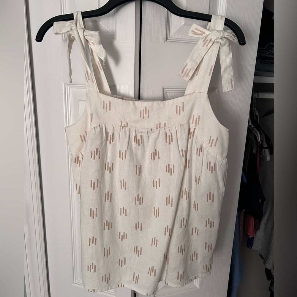 Shoulder tie tank top. Perfect for summer and brand new